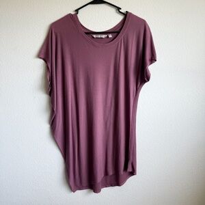 Athleta asymmetrical red long length boho tee shirt size medium